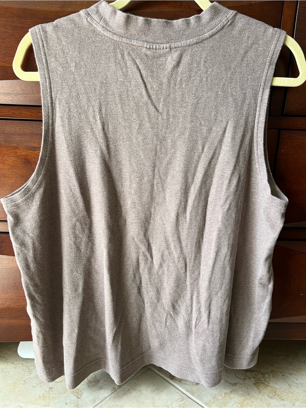 βΌοΈEUC: Pact Organic Brown Cowboy Graphic Tank Top - L - Picture 3 of 4